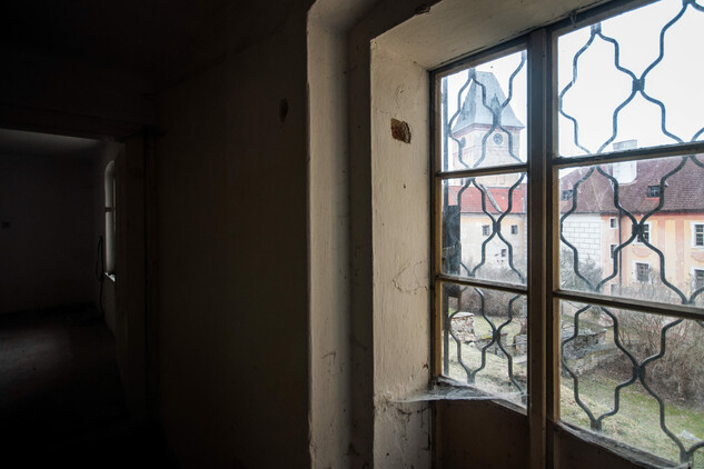 Pohled z okna poblíž kaple sv. Josefa 2019 | © Autor: Radomír Kočí, fotografie nepodléhá Creative Commons